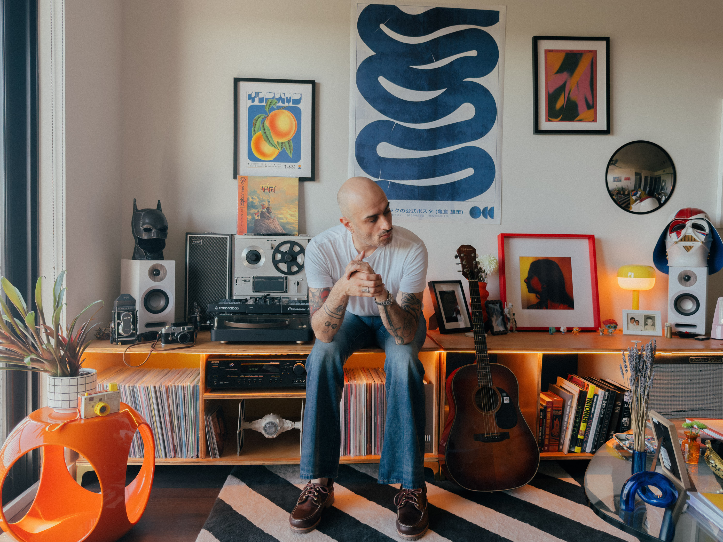 Agustin Sanchez in his studio